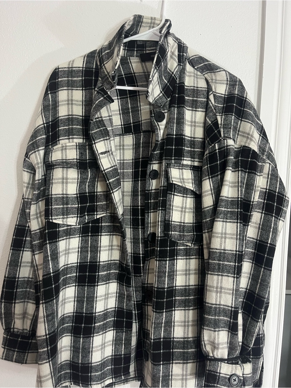 Forever 21 Black and White Plaid Lightweight Shirt Jacket